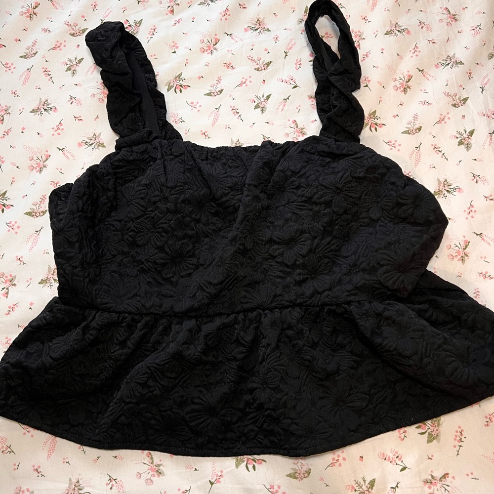 Sophie x hailee Floral Embossed Elastic Strap Cropped Peplum Top